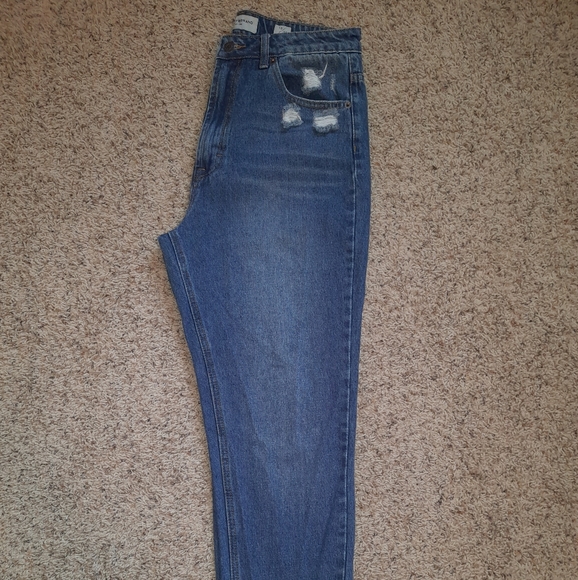 Jeans - Picture 5 of 6